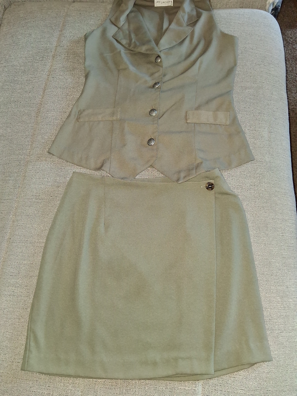 Olive Green Women's 2 Piece Suit - Classic Wrap Style Careercore Sz 4 - 6 Small